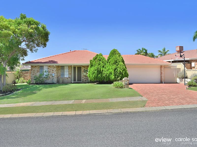 16 Ardrossan  Loop, Kingsley