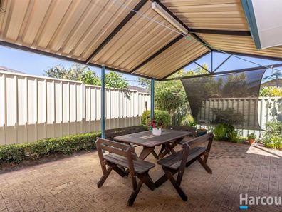 9A Hillsborough Drive, Nollamara WA 6061