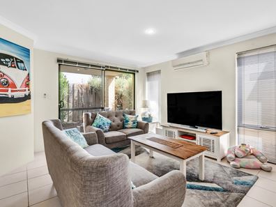 14 Illyarrie Avenue, Falcon WA 6210