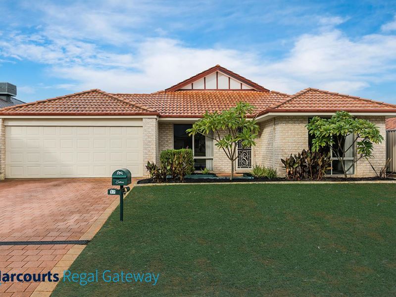 17 Berry Way, Bertram