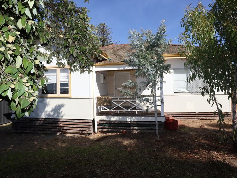25 Lock Street, Narrogin