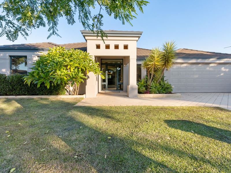 65 Kippilaw Loop, Carramar