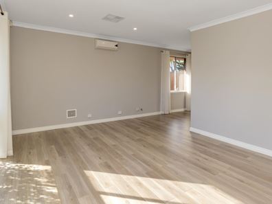 121 Rae Road, Safety Bay WA 6169