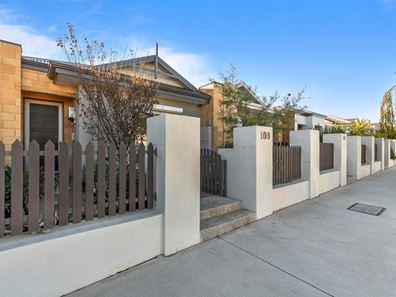 100 Trethowan Promenade, Alkimos WA 6038