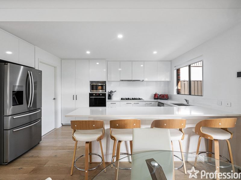121/100 Clementine Boulevard, Treeby