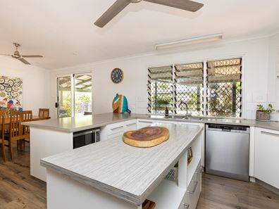 11 Glenister Loop, Cable Beach WA 6726