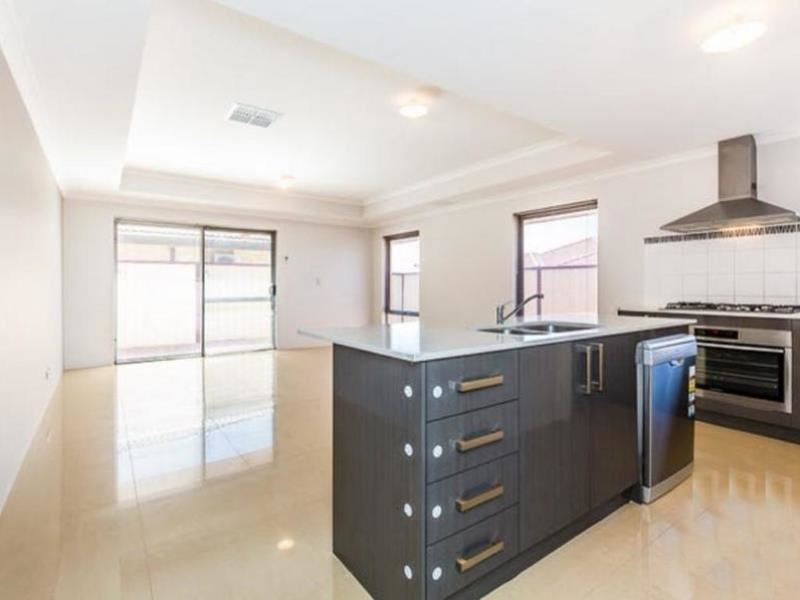 15 Flynn Street, Canning Vale