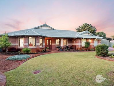 230 Hermitage Drive, The Vines WA 6069