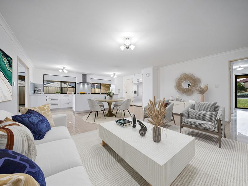 114 East Road, Pearsall