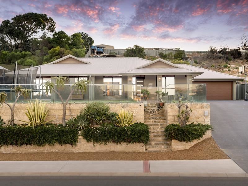 66 Stillwater Avenue, Drummond Cove