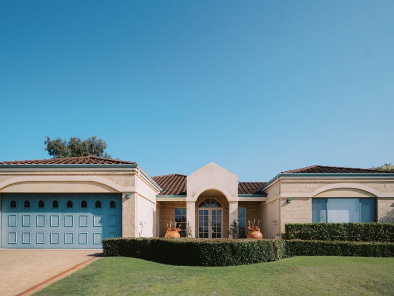 5 Tropical Gardens, Ballajura