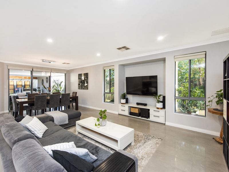 145 Wistful Parade, Aveley WA 6069