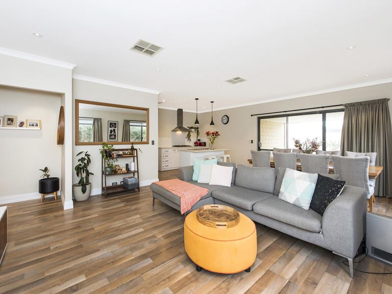 12 Criollo Parade, Baldivis WA 6171