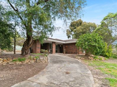 22 Watsonia Road, Gooseberry Hill WA 6076