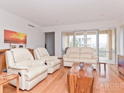 1 Bernier Rise, North Coogee WA 6163