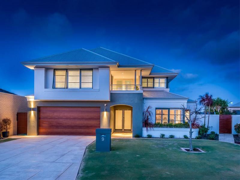 9 Whitewater Lookout, Iluka