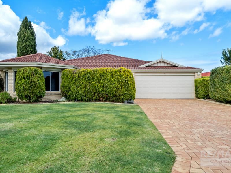 10 Carwoola Circle, Carramar