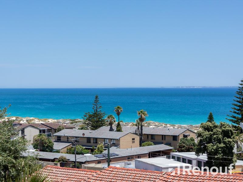 8/59 Hastings, Scarborough