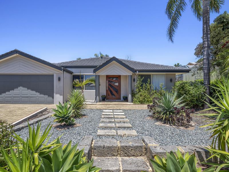 11 Lacebark Court, Halls Head