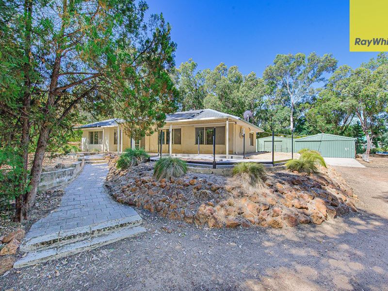 6 Ealy Street, Mount Helena WA 6082