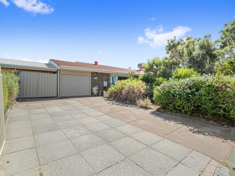 25 Grovelands Drive, Camillo
