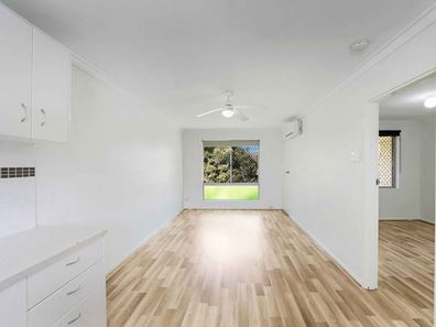 21/299 Harborne Street, Glendalough WA 6016