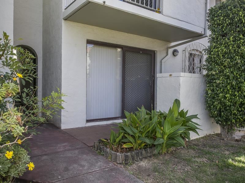 6/23 Kinsella Street, Joondanna