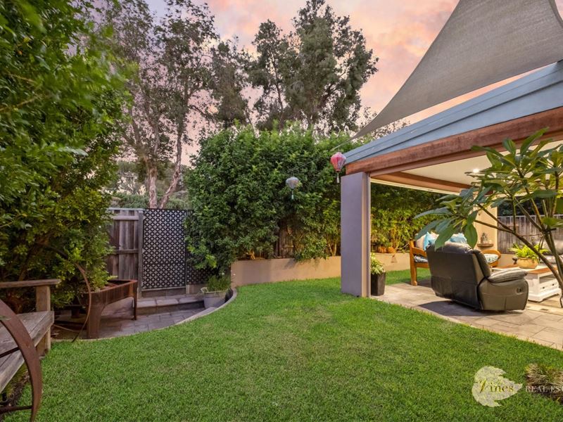 18 Watervista Close, The Vines