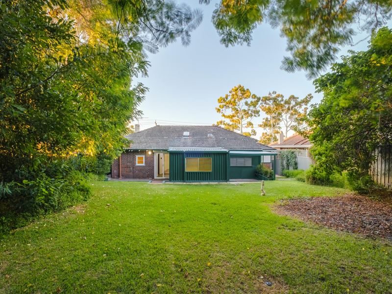 83 Grantham Street, Floreat