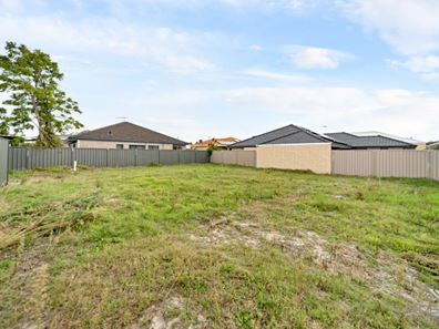 37A Hascombe Way, Morley WA 6062