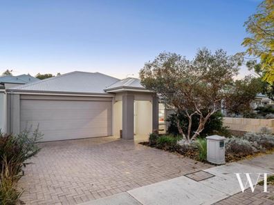 13B Chalmers Street, Fremantle WA 6160