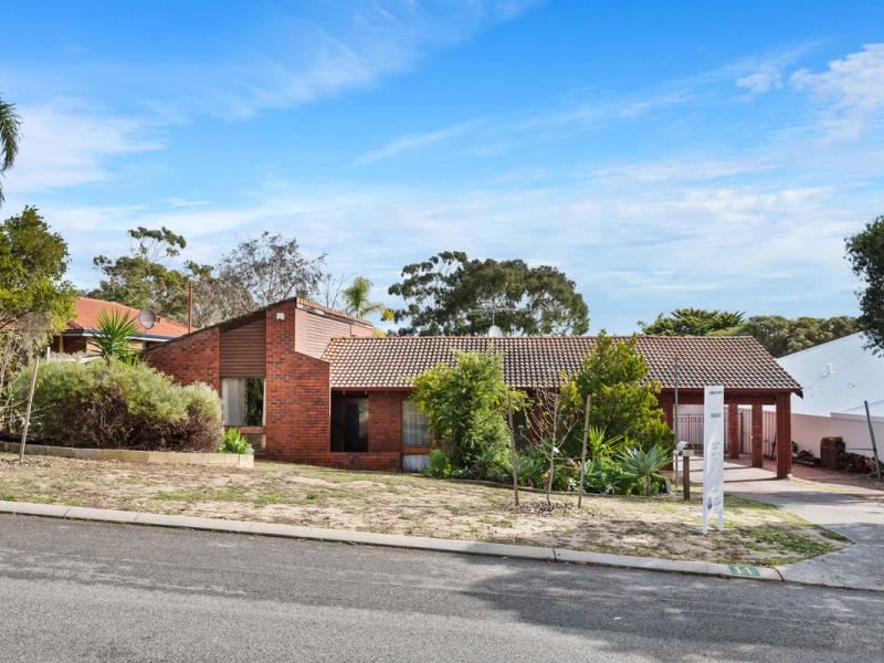 11 Bonsall Place, Carine