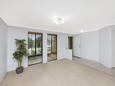 19 Portofino Turn, Ellenbrook WA 6069