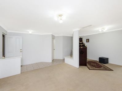 19 Portofino Turn, Ellenbrook WA 6069