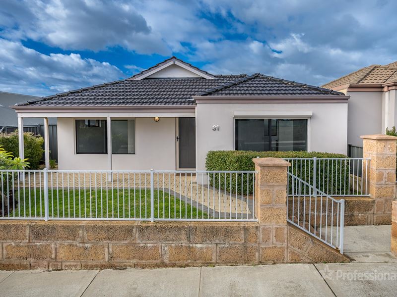 31 Joseph Banks Boulevard, Banksia Grove WA 6031