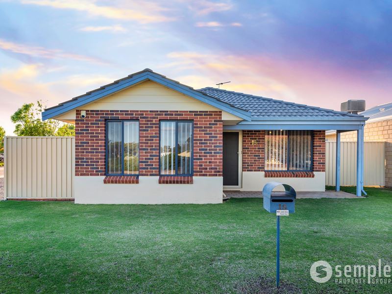 18 Cukela Loop, Atwell