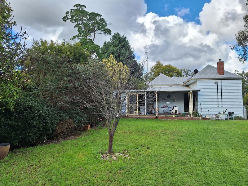 43 Emerald Street, Donnybrook WA 6239