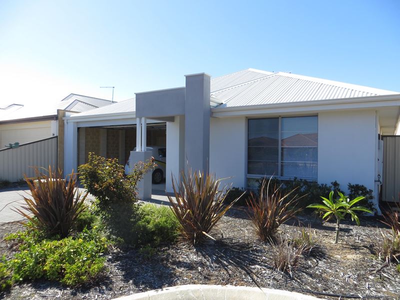 36 Oakleigh Drive, Erskine