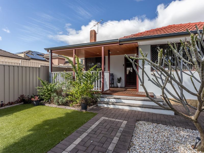 16 Worthing Street, Westminster WA 6061