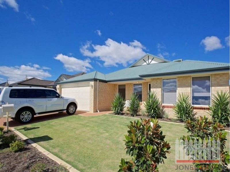 4 Galatea Pass, Ellenbrook WA 6069