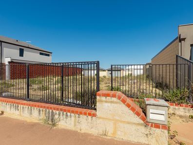 15 Latteri Turn, Aubin Grove WA 6164