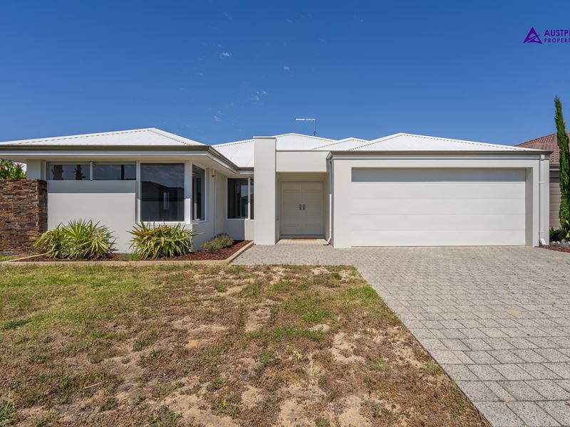 4 Datatine Way, Southern River WA 6110