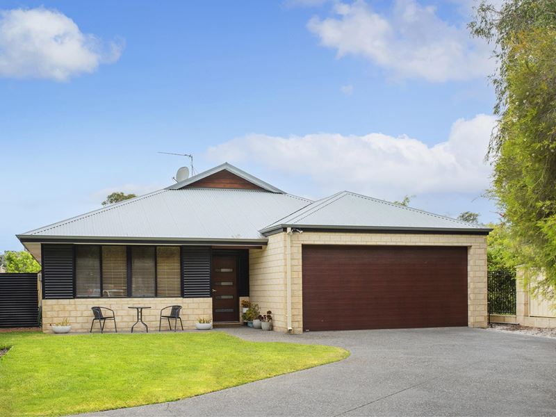 19 Latrobe Place, Abbey