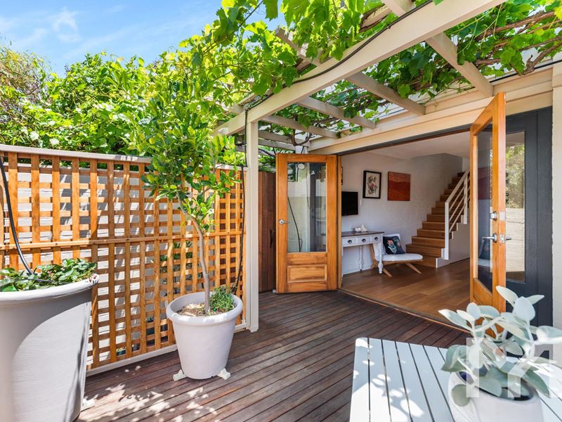 2/7 O'Halloran Lane, Mosman Park