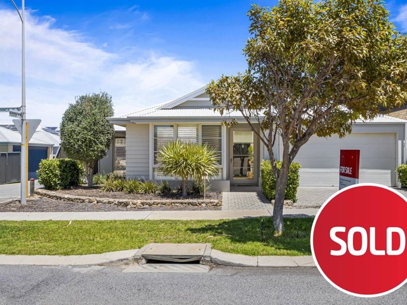32 Midsummer Avenue, Jindalee