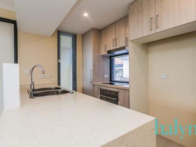 2/287 Walcott Street, North Perth WA 6006