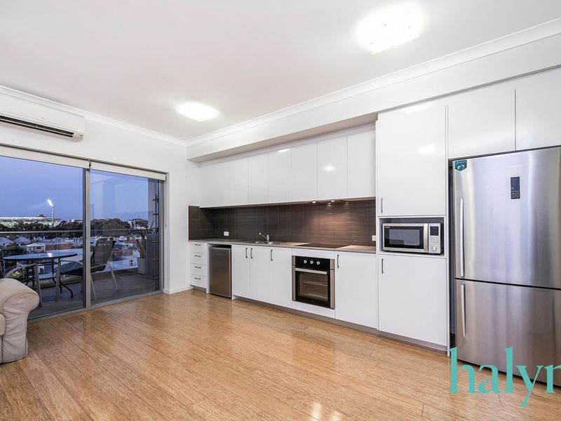 39/33 Newcastle Street, Perth