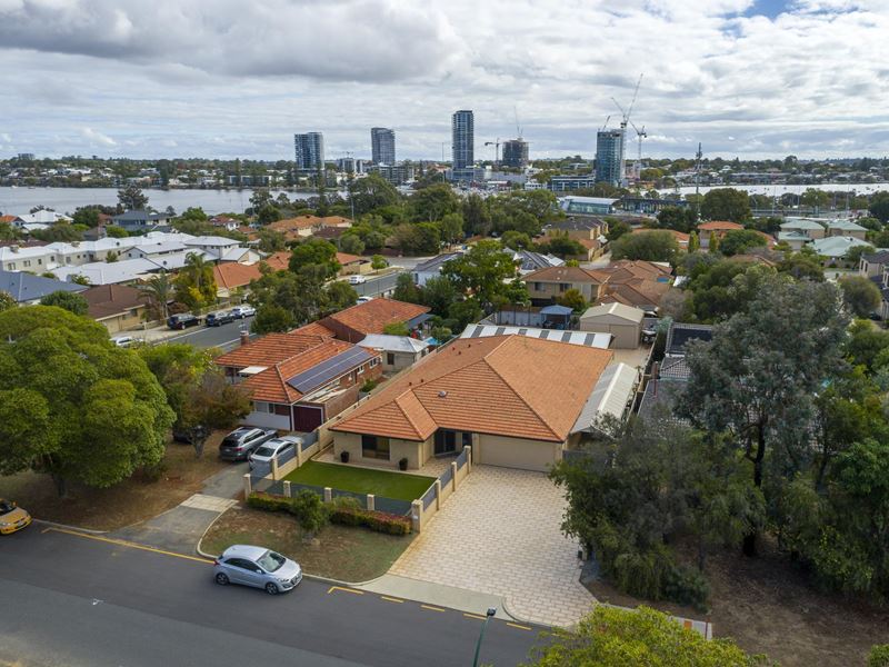 127 Lockhart Street, Como