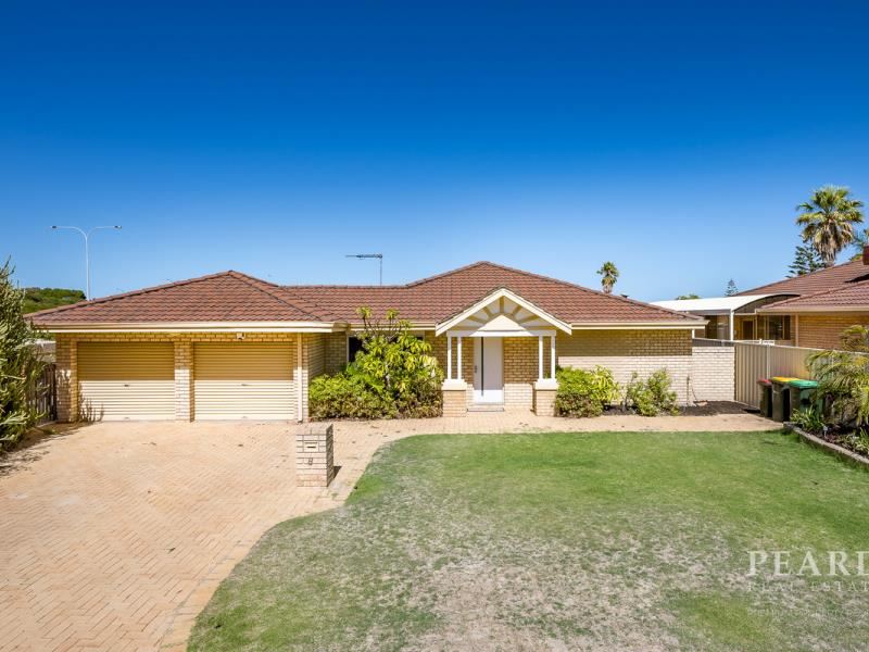 8 Alfred Place, Ocean Reef