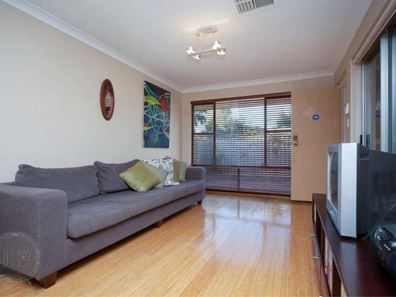 4/5 Eleanor Street, Como WA 6152